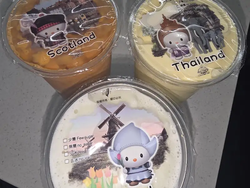 Tè freddo con tè nero e perle di tapioca